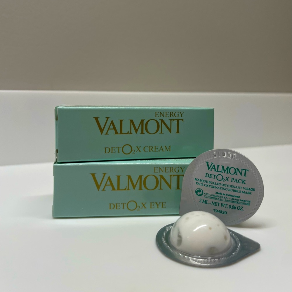 Valmont DETO2X samples